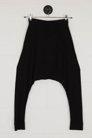 bb100049 - By Basics Harem Leggings @ Walkers.Style buy women's clothes online or at our Norwich shop.