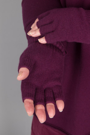 cs105036 - Capra Studio Vio Fingerless Glove @ Walkers.Style women's and ladies fashion clothing online shop