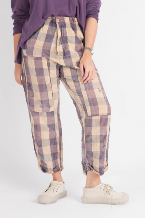 mp105202 - Magnolia Pearl Charmie Trousers @ Walkers.Style buy women's clothes online or at our Norwich shop.