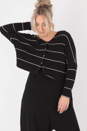 ni245246 - Neirami Cardigan @ Walkers.Style buy women's clothes online or at our Norwich shop.