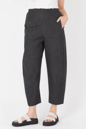 ni245263 - Neirami Denim Trousers @ Walkers.Style buy women's clothes online or at our Norwich shop.